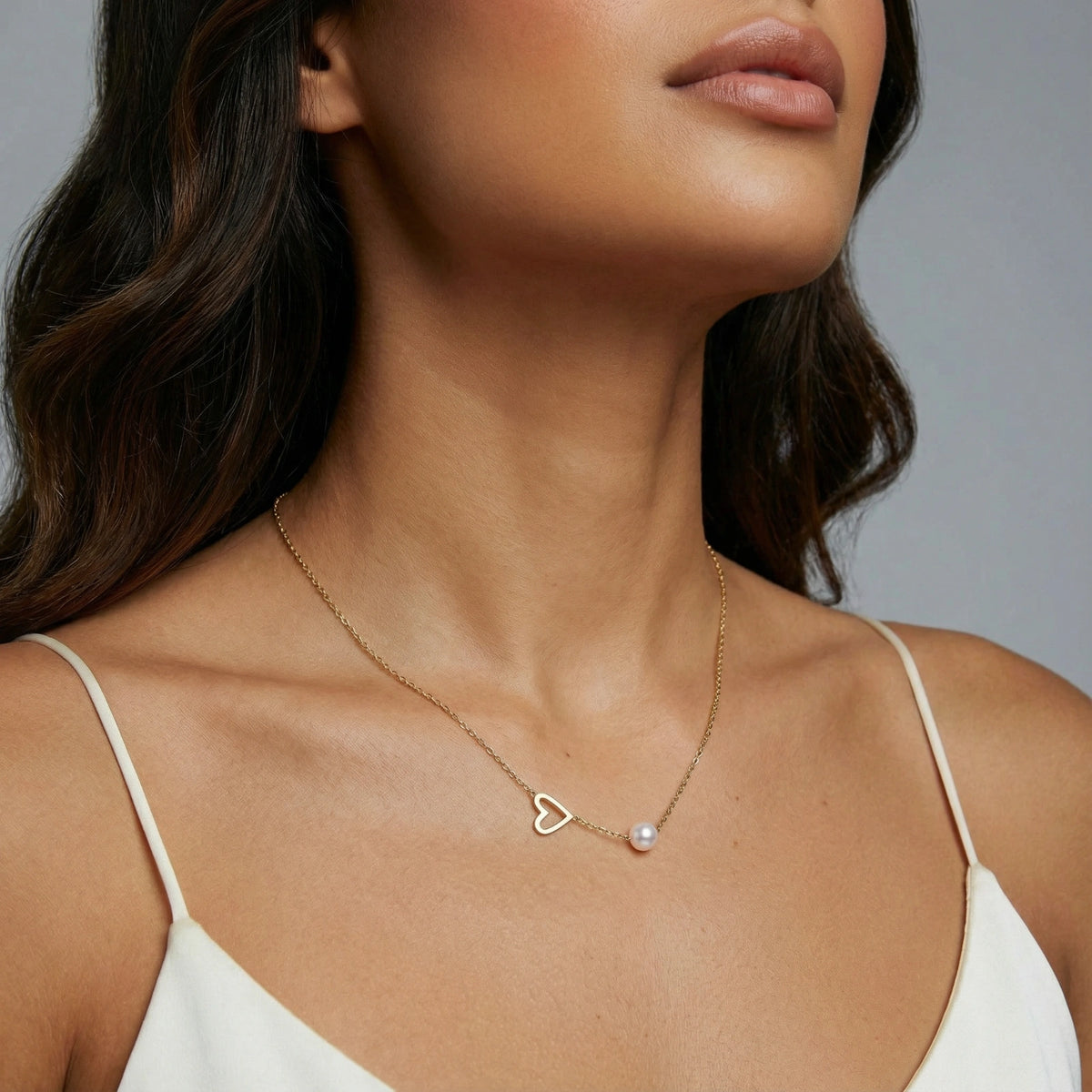Amor Embrace Necklace