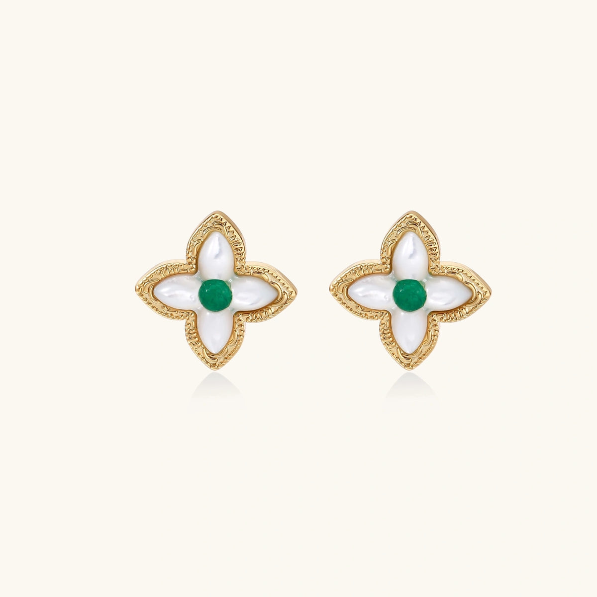 Smarea Lucky Pearl Studs