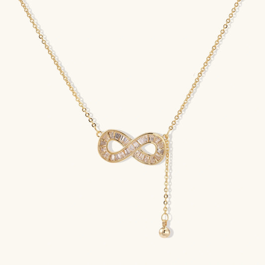 Eterna Necklace