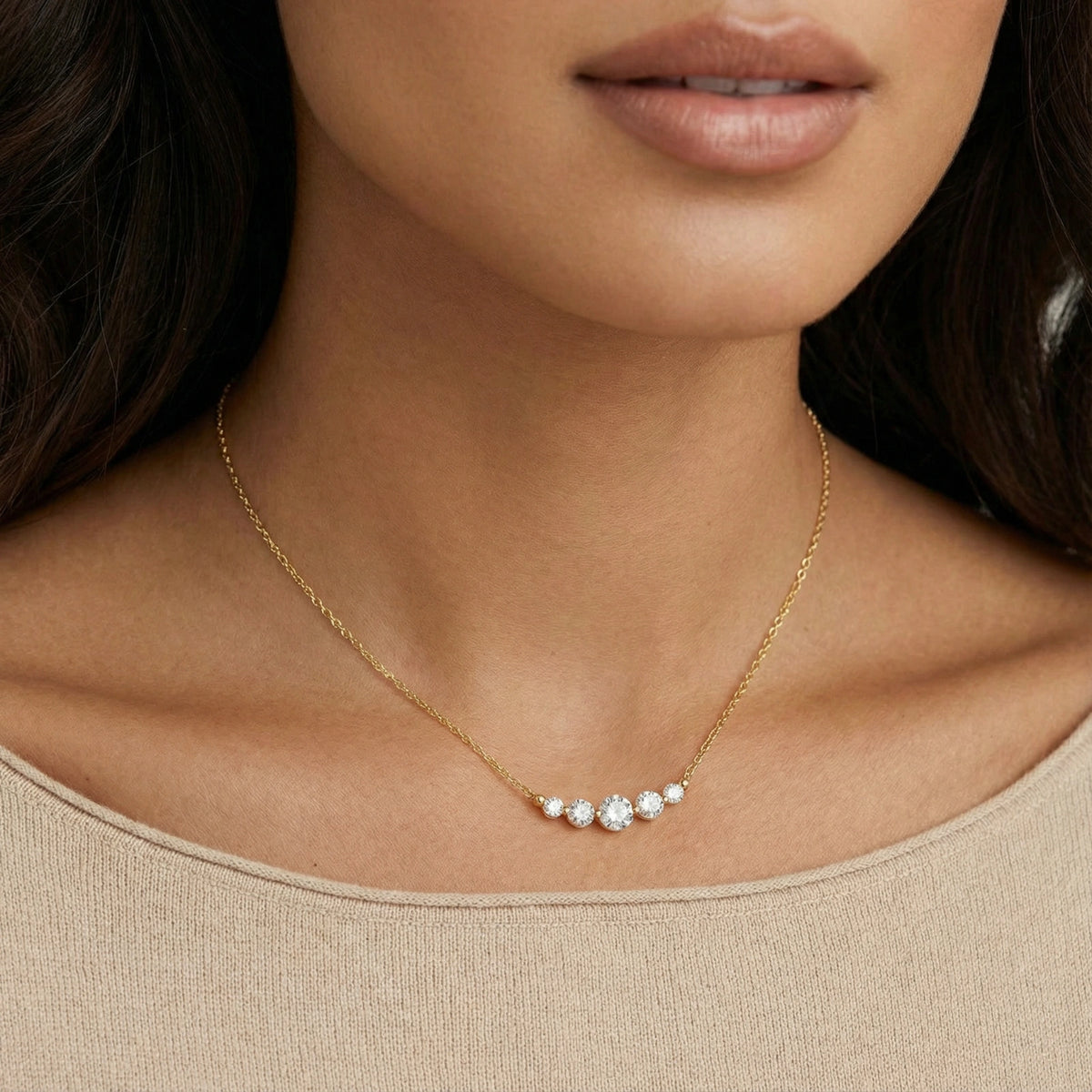 Aurea Arc Necklace