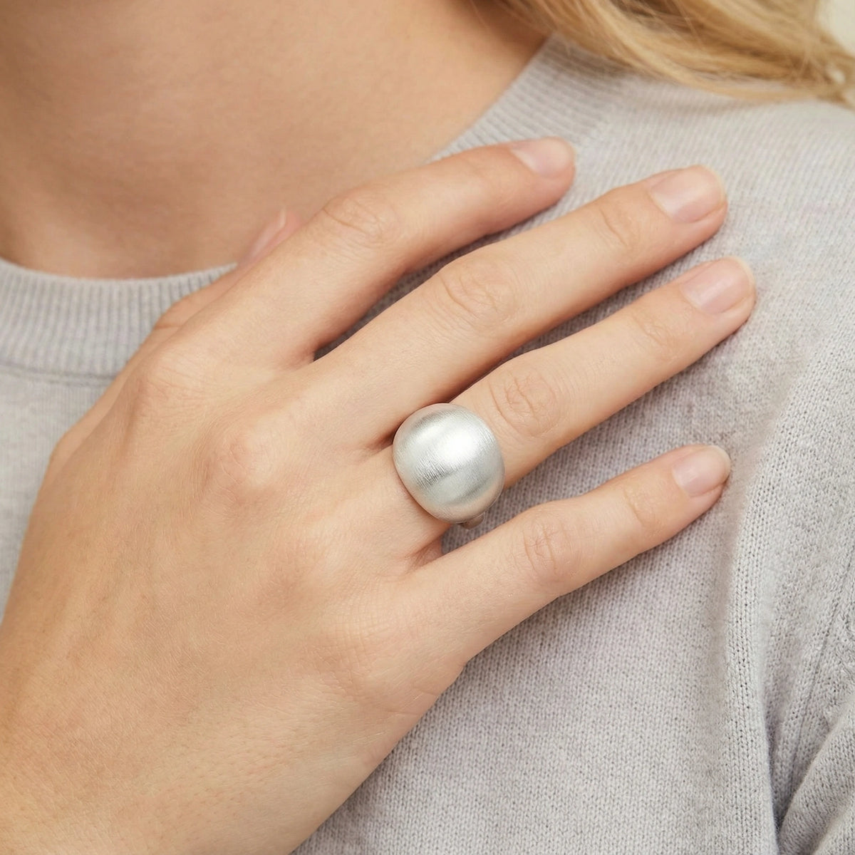 Kyma Dome Ring