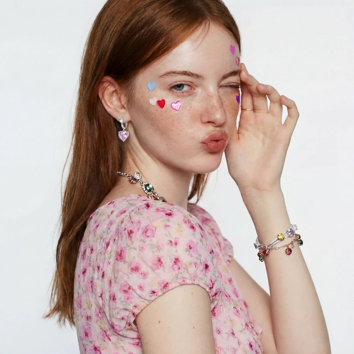 Amor Heart Drop Hoops