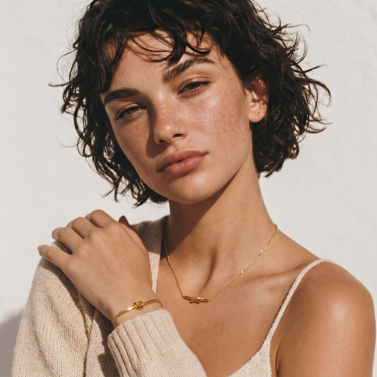 Lumen Knot Bracelet