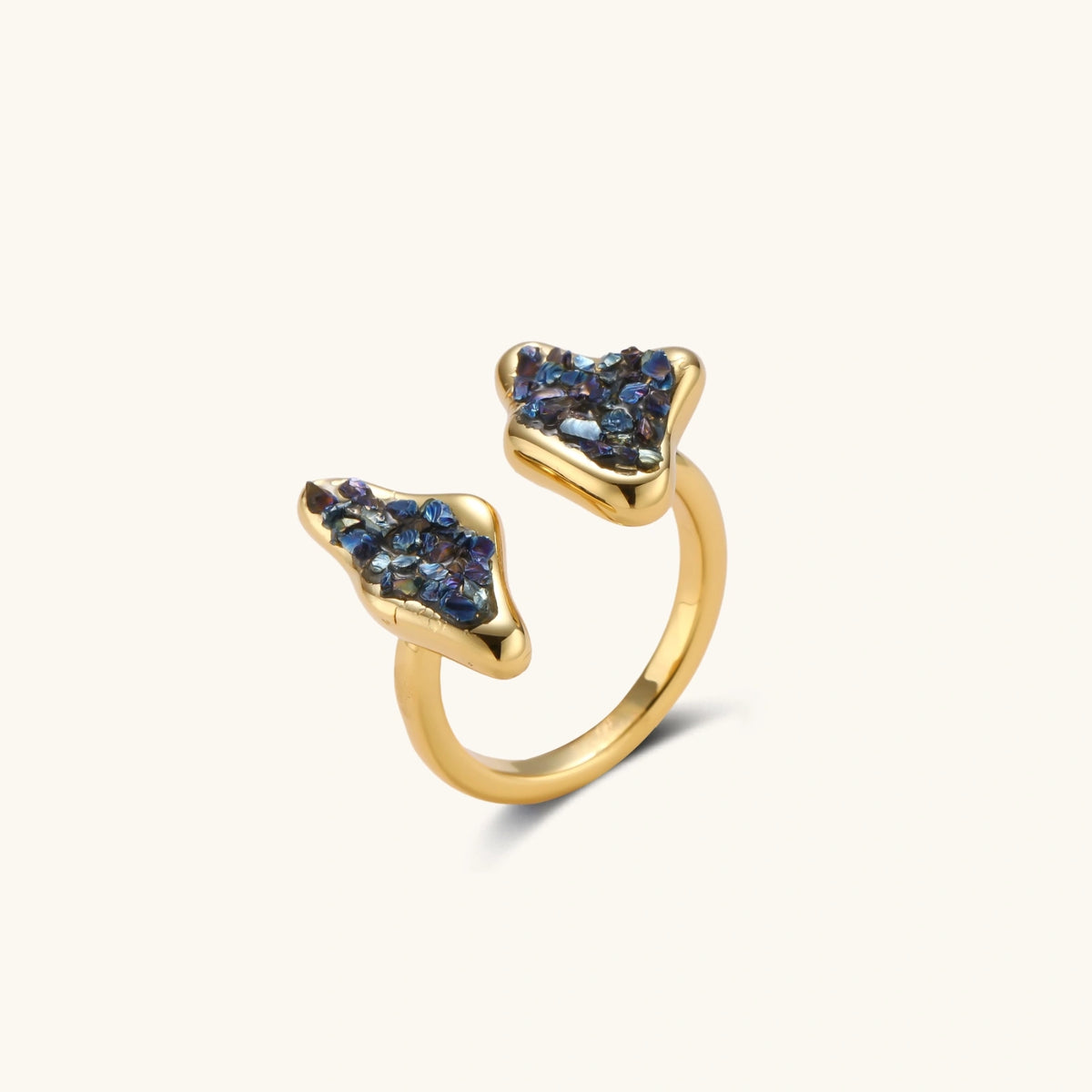 Gea Embrace Ring