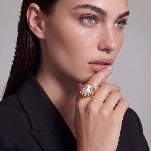 Serena Regalia Ring - Yoreva