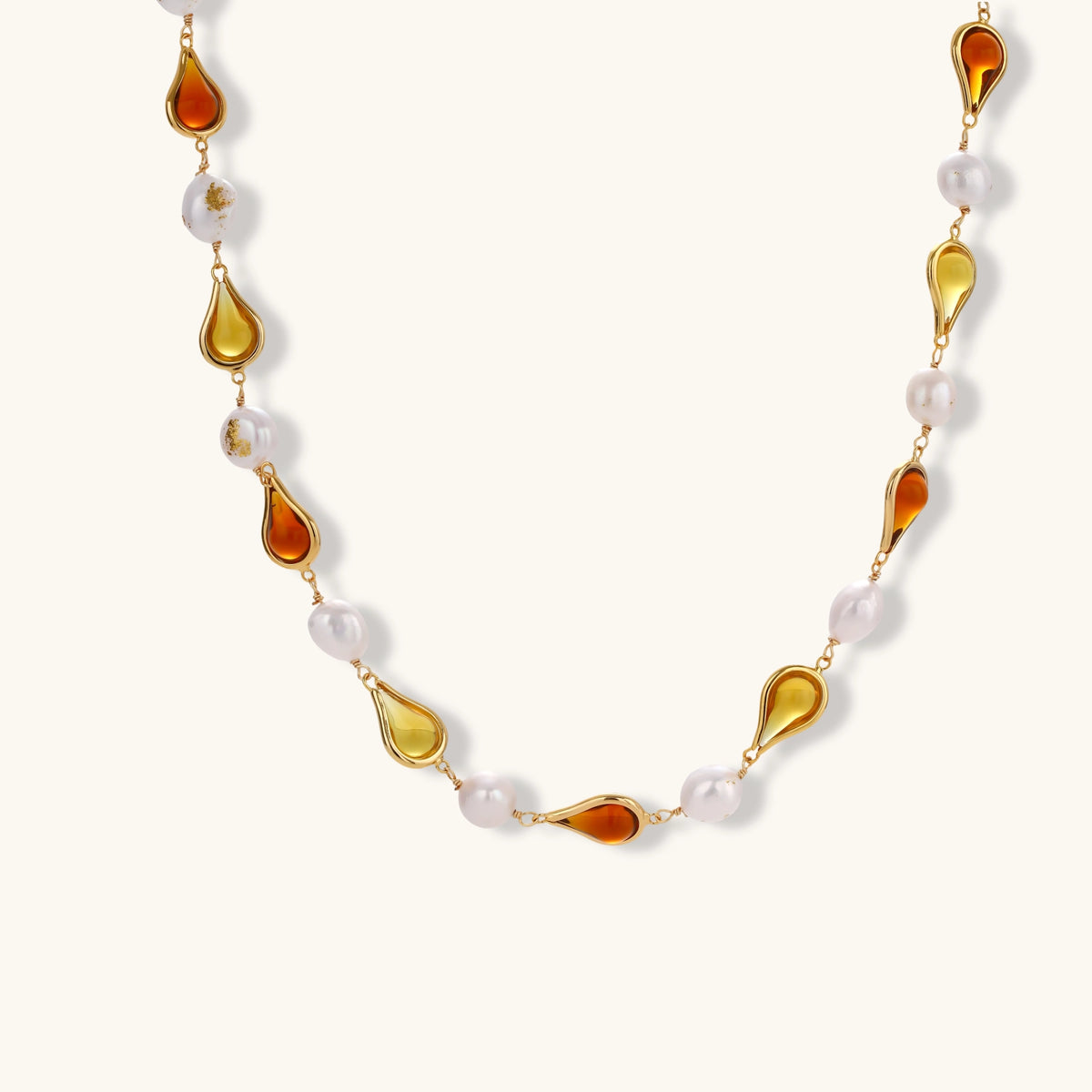 Rubria Honey Necklace